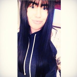 Meet your Posher, Hailey